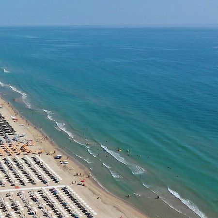 ג'וליאנובה Hotel Corallo מראה חיצוני תמונה